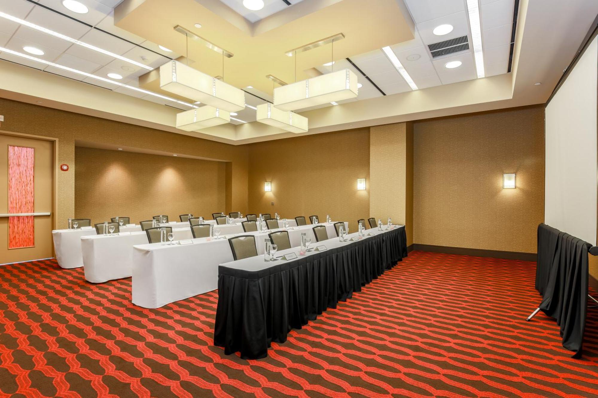 Hilton Branson Convention Center Hotel Buitenkant foto